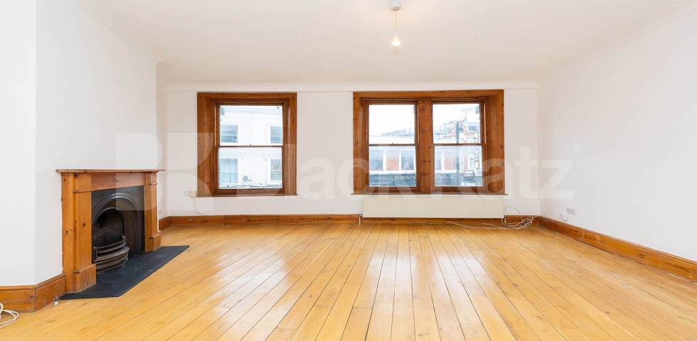 Spacious two double bedroom property in the heart of vibrant Crouch End  Park Road, Crouch End